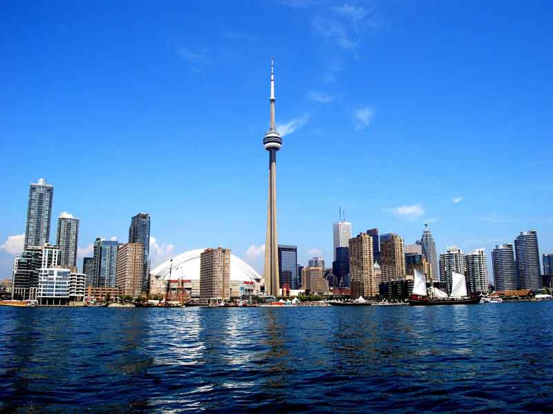برج سی ان کانادا,برج های کانادا,سفر به کانادا,مکان های دیدنی کانادا,تورنتو,اولین برج بلند جهان,برج های بلند کانادا