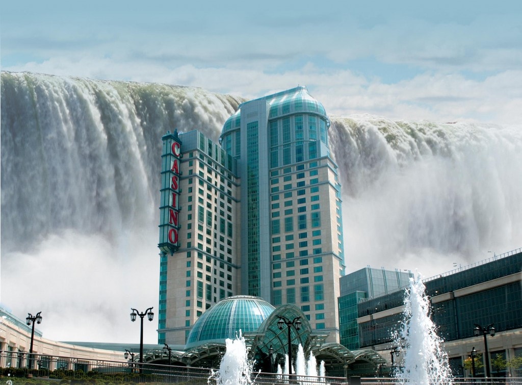 هتل های با چشم انداز نیاگارا,هتل هایی در نیاگارا,ابشار نیاگارا,ابشار نیاگارا در کانادا,سفر به کانادا,هتل های کانادا,دیدنی های آبشار نیاگارا