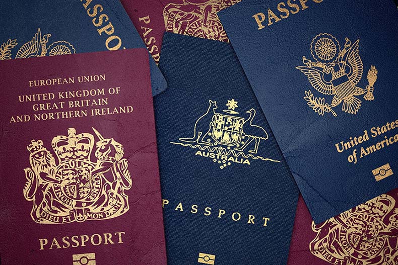 رنگ جلد گذرنامه های مختلف,رنگ جلد گذرنامه,رنگ جلد پاسپورت,خرید جلد پاسپورت,رنگ جلد پاسپورت های مختلف,گذرنامه نوع p